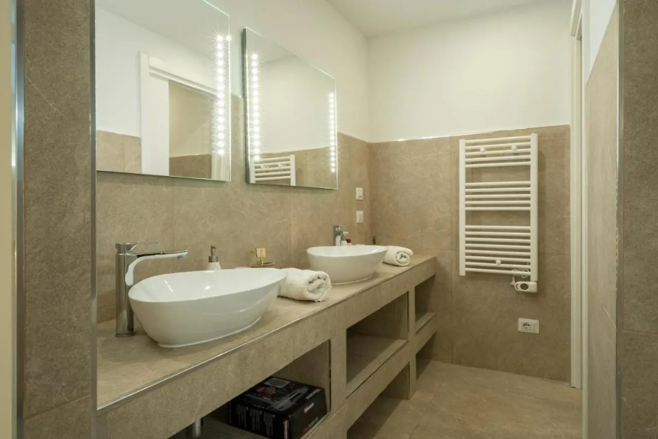 Via Hayez, 3 - Eleganza E Relax Apartment Milan