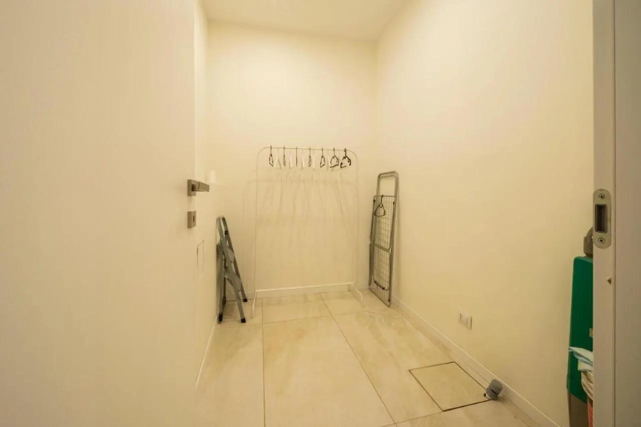 Via Hayez, 3 - Eleganza E Relax Apartment Milan
