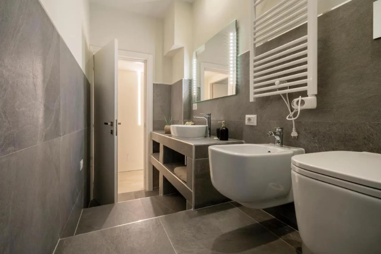 Via Hayez, 3 - Eleganza E Relax Apartment Milan