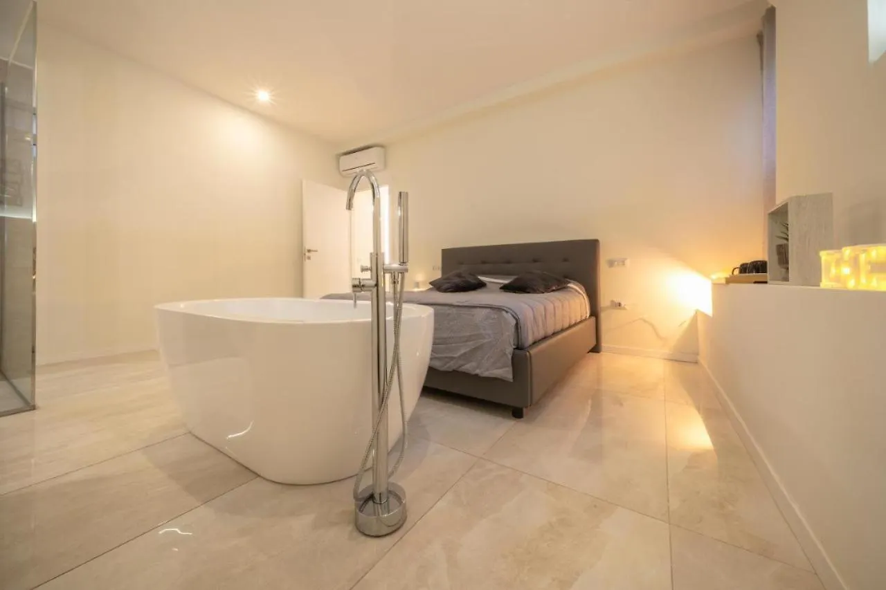 Via Hayez, 3 - Eleganza E Relax Apartment Milan