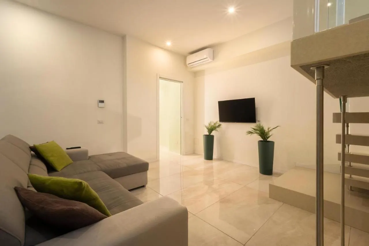 Via Hayez, 3 - Eleganza E Relax Apartment Milan